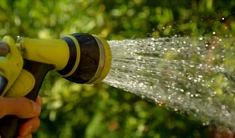 OUTFINE Retractable Garden Hose Reel (1/2 100FT)